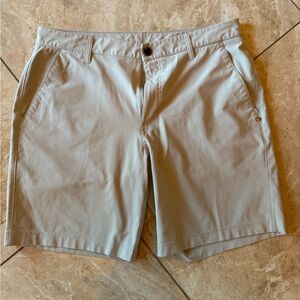 Vuori men’s Meta shorts, beige, size 34, never worn.